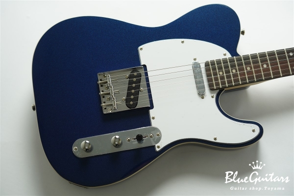 BTC-1R - Dark Lake Placid Blue