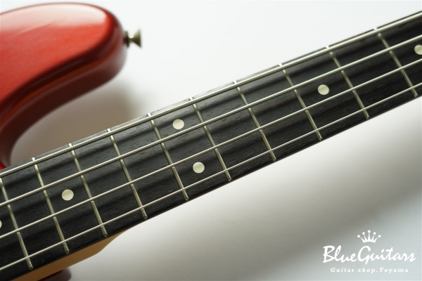 1962 Jazz Bass - Candy Apple Red / Matching Head