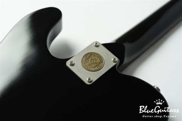 Spellcaster - Black