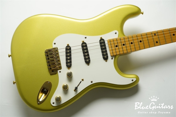 2002年製 TRAD-ST - Gold