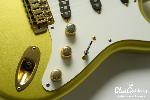 2002年製 TRAD-ST - Gold