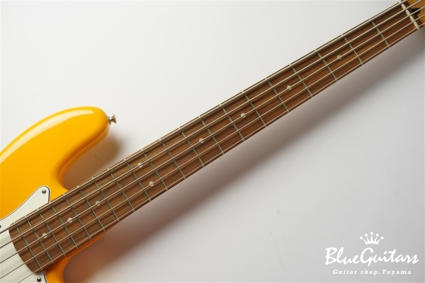 Player Plus Jazz Bass V - Tequila Sunrise