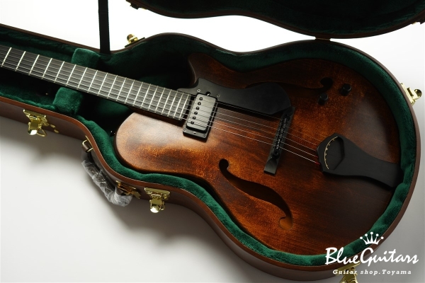 Arcus Thinbody Archtop - Organic Texture