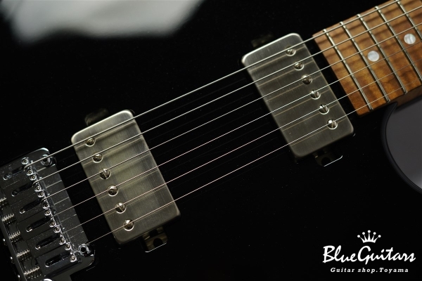 ARENA - Black Metallic #383