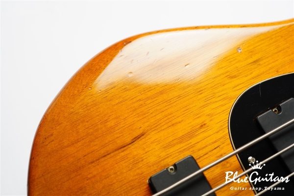 DGF Model 5strings