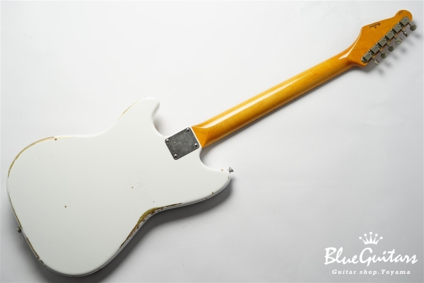 IRIS #134 - Olympic White Over Gold