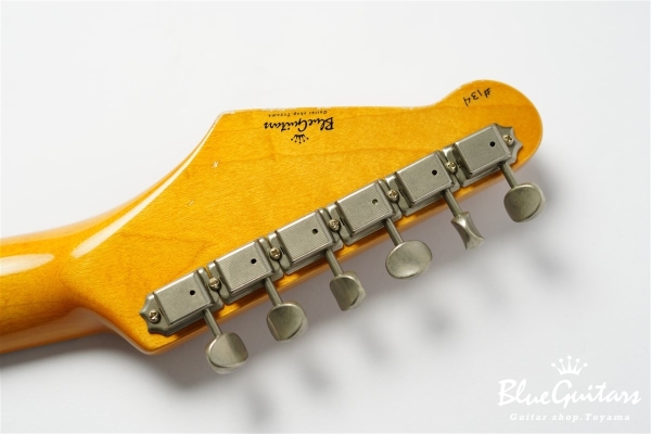 IRIS #134 - Olympic White Over Gold