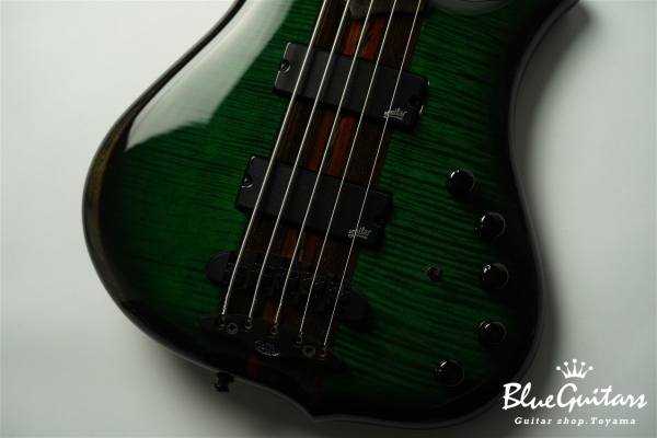 Comodous 5st Custom