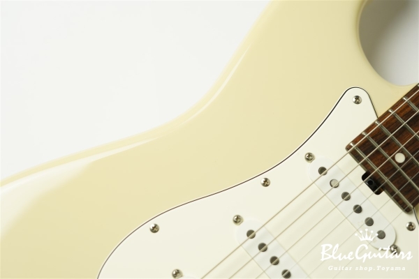 Metroline R1 Classic - Olympic White