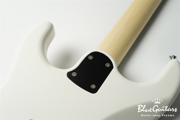 S-622CS Alder/R - Chamonix White