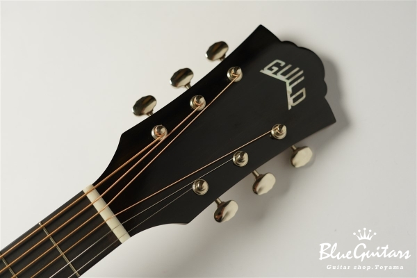OM-260CE DELUXE BLACKWOOD - Natural