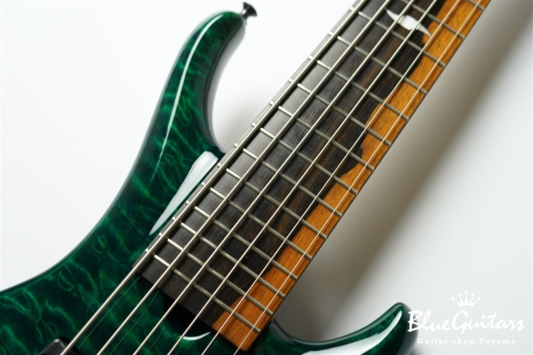LG3006 Quilt Maple Top / Mahogany Back - Emerald Green
