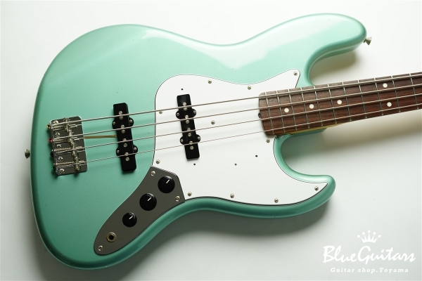 Classic 60s Jazz Bass - Ocean Turquoise Metallic