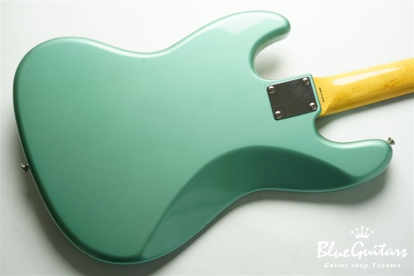 Classic 60s Jazz Bass - Ocean Turquoise Metallic