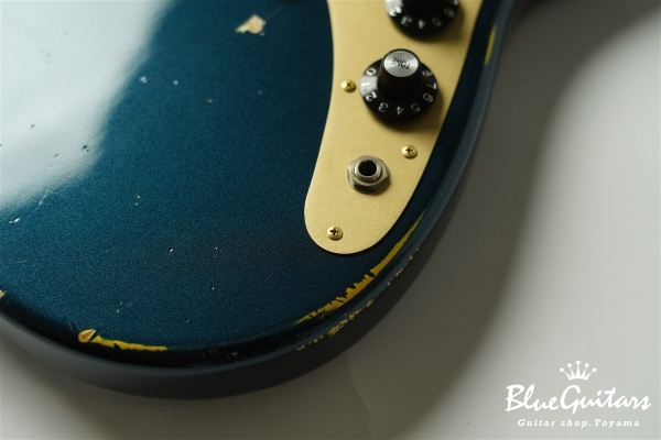 IRIS #151 - Mercedes Blue Metallic over Gold / Xotique SHOP ORDER