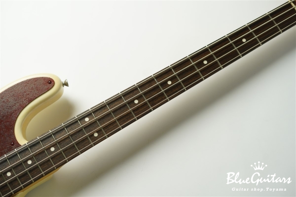 Model TB. #164 Medium Aged - Vintage White with aka
