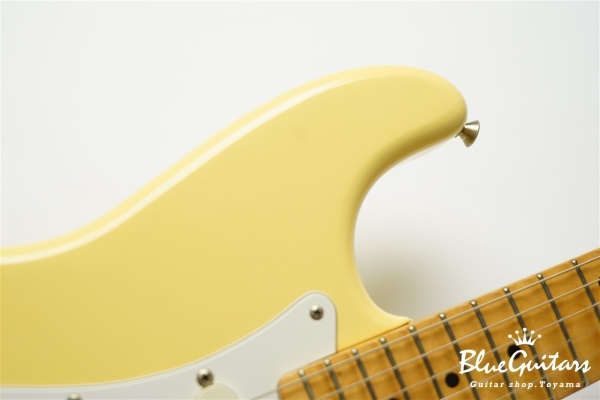 ST72-86 DSC - Yellow White