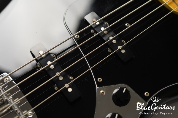 NJB-10M ASH - Black