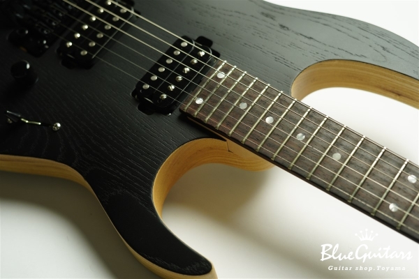 S-624LT - Black