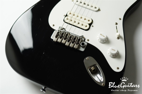 Bottom’s up - Black w/Active Mid Booster