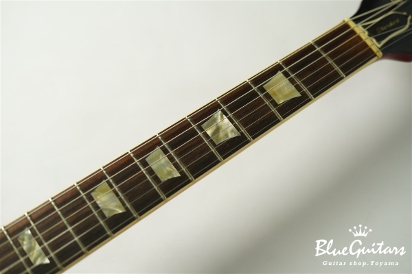 EG900R 1977 - Red Sunburst