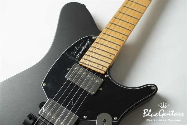 Salen Classic NX 6 Tremolo - Black