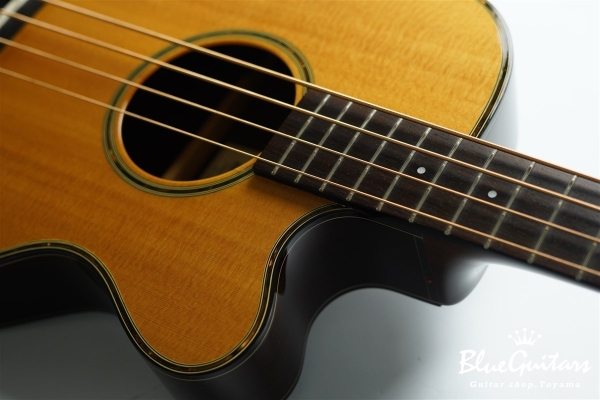 EB-2400C - Natural