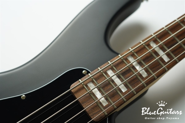 Tribute KILOTON - Black Frost