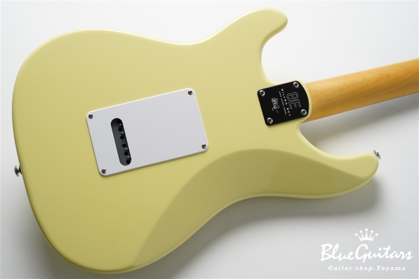 SE Silver Sky - Moon White