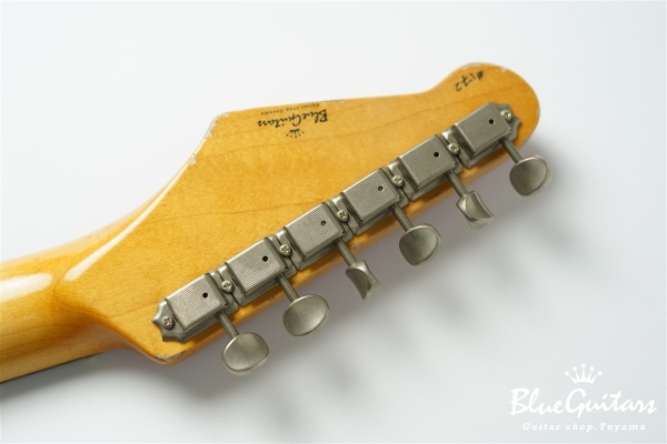 IRIS #172 Medium Aged - Fiesta Red with Copper Red