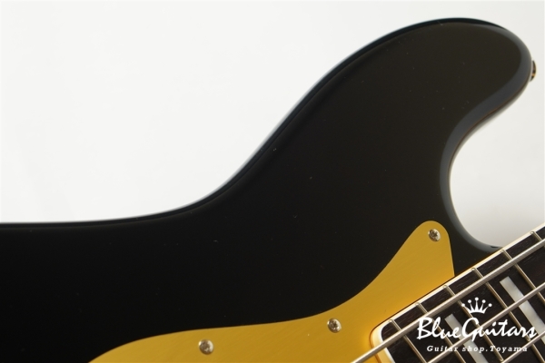 g7-JB/R Half Vintage - Black Beauty