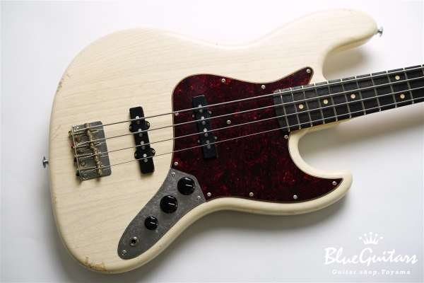 TRAD MASTER BETA J4 - White Blonde Medium Aged