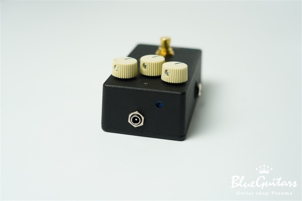 VENTURA OVER DRIVE〈Black〉