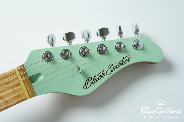FUTURA-S HH Birds Eye Maple Neck - Surf Green / Matching Head