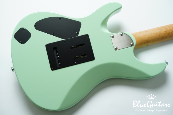 FUTURA-S HH Birds Eye Maple Neck - Surf Green / Matching Head