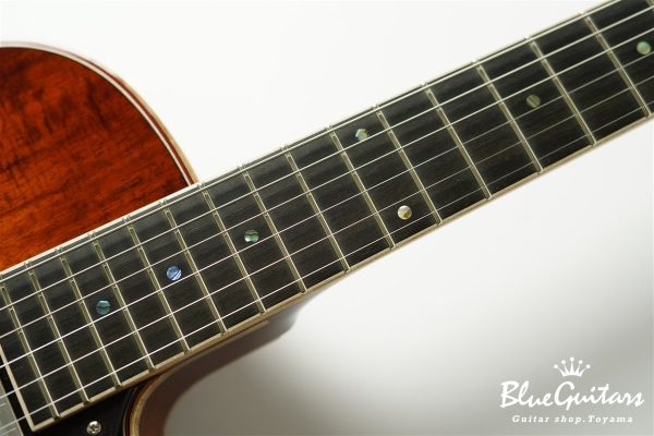 Ladybug-CB Ltd. #064 - Caramel Burst (Lacquer)