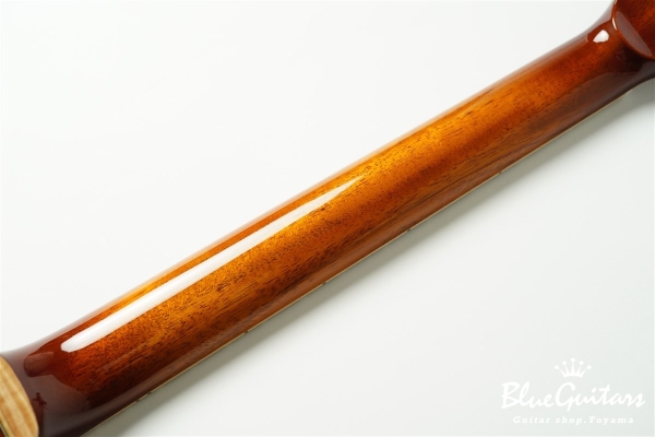 Ladybug-CB Ltd. #064 - Caramel Burst (Lacquer)