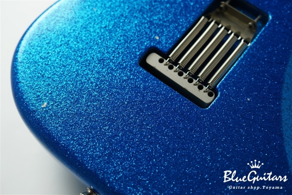 XSC-2 Blue Sparkle Medium Aged / Master Grade Roasted Flame Maple #3580