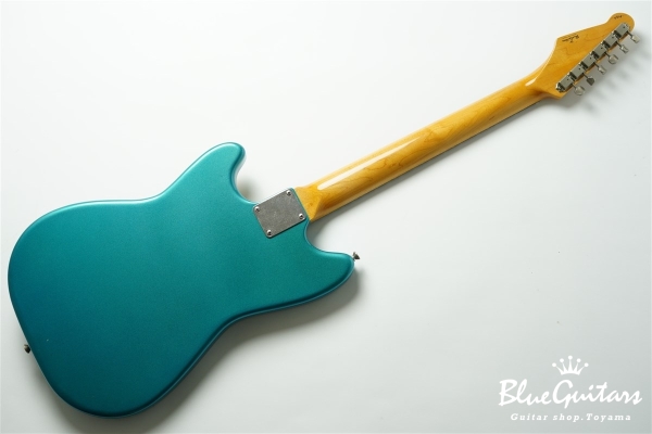 IRIS #185 Light Aged - Faded Competition Burgundy with Brass Vibration