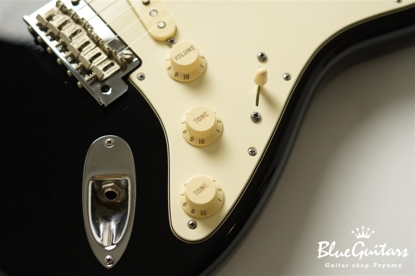 American Standard Stratocaster UG - Black