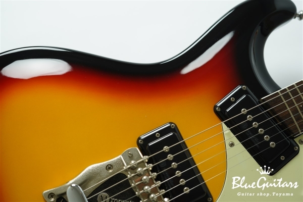 Super Custom 65 - Sunburst