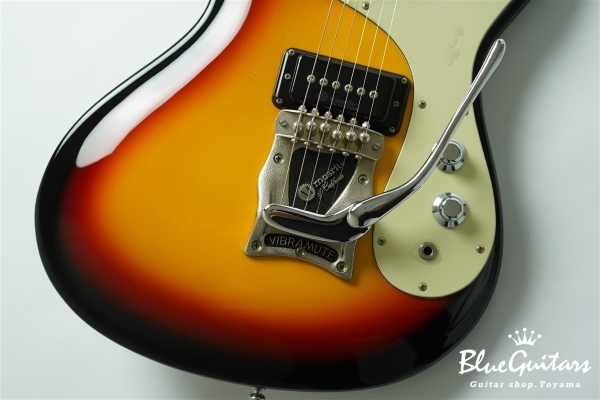Super Custom 65 - Sunburst