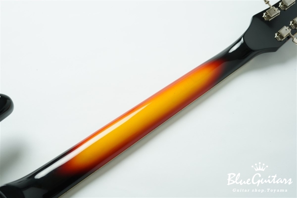 Super Custom 65 - Sunburst