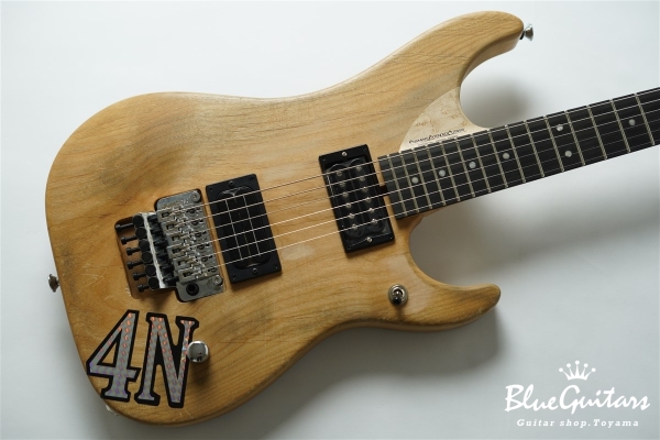 4N -Nuno Bettencourt Signature-