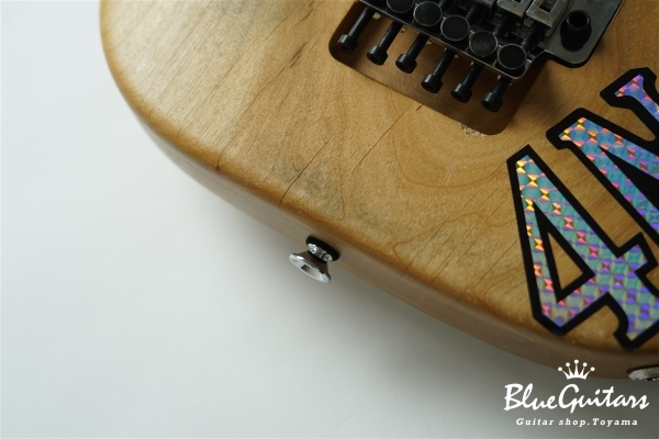 4N -Nuno Bettencourt Signature-