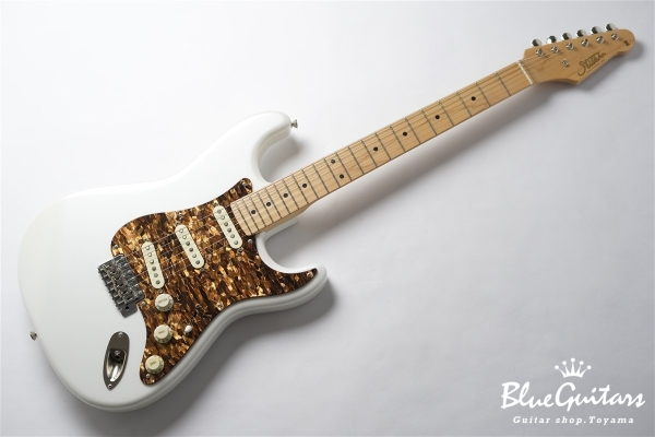 Model S. Glassy #118 - Pearl White / Pickguard Shaped by stone-D eyewear (2000s Cellulose Acetate/Made in SABAE,FUKUI)