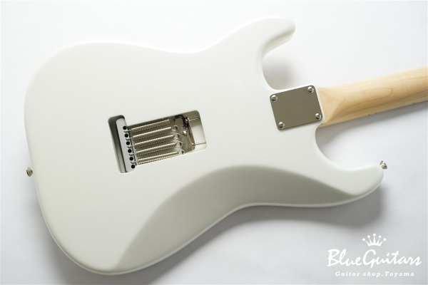 Model S. Glassy #118 - Pearl White / Pickguard Shaped by stone-D eyewear (2000s Cellulose Acetate/Made in SABAE,FUKUI)