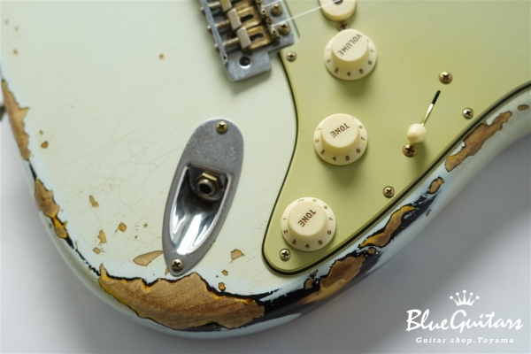 1961 Stratocaster Heavy Relic - Super Faded Aged Sonic Blue over 3-Tone Sunburst