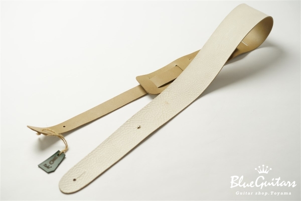 Plain Leather - White & Oval Studs / Silver