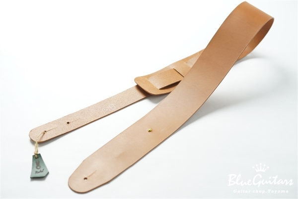 Plain Leather Wide - Camel & Oval Studs / Gold